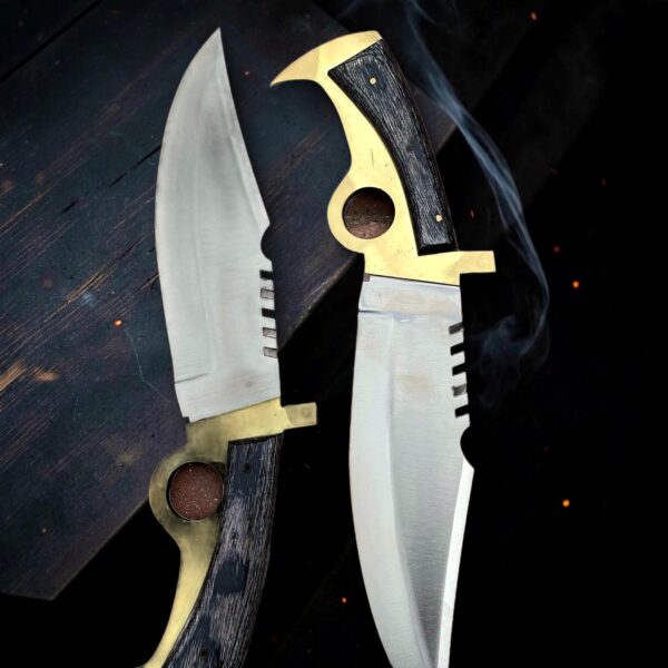 Handcrafted Walking Dead Bowie Knife: Daryl Dixon Replica with Brass Guard